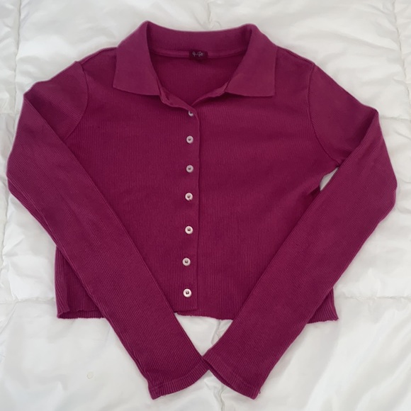 Brandy Melville John galt button up ribbed cropped long sleeve top - Picture 3 of 3